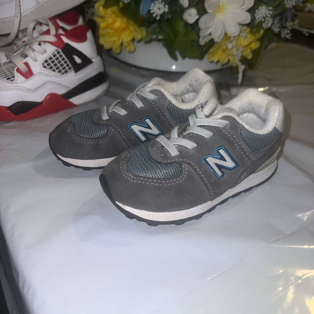 New Balance Kids Sneakers in Gray and Blue